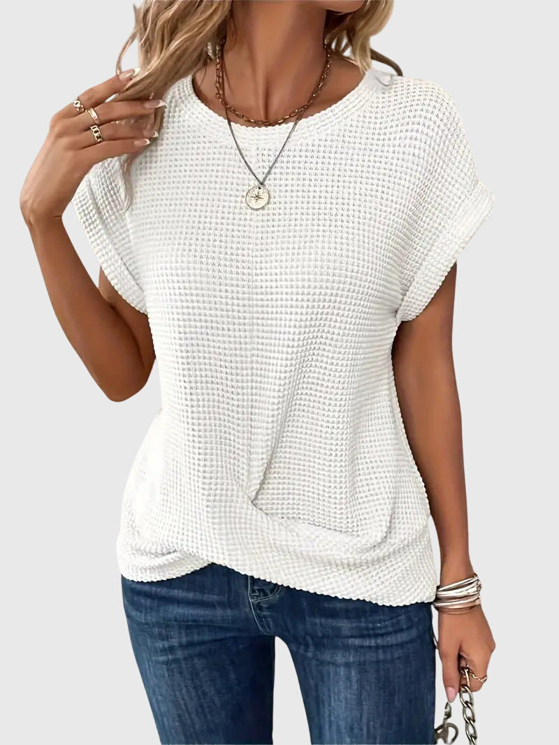 Isa | Elegant Blouse with Crew Neck