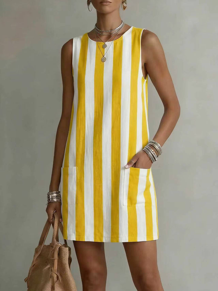 Zayvia - Effortless Stripe Midi Dress