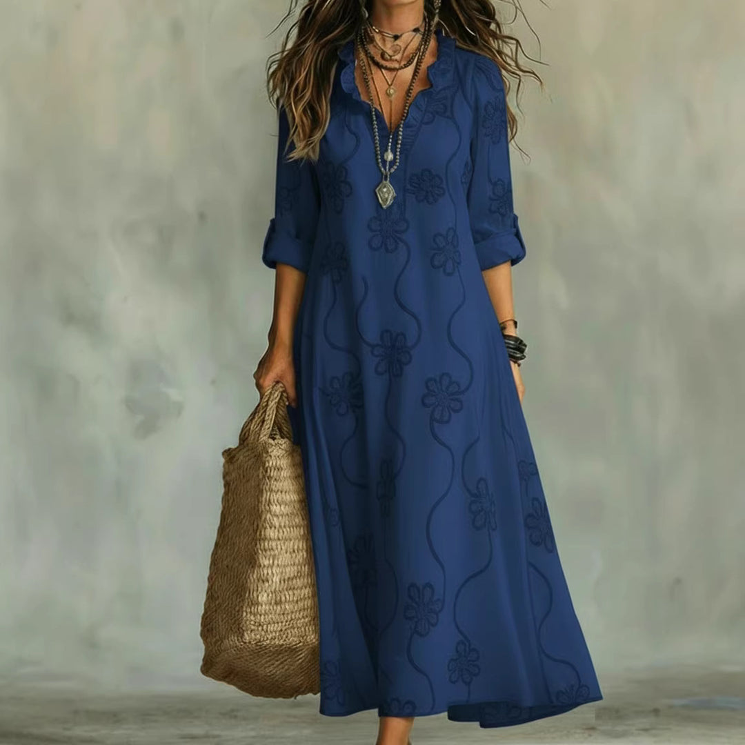 Vylara | Effortless Lace Dress