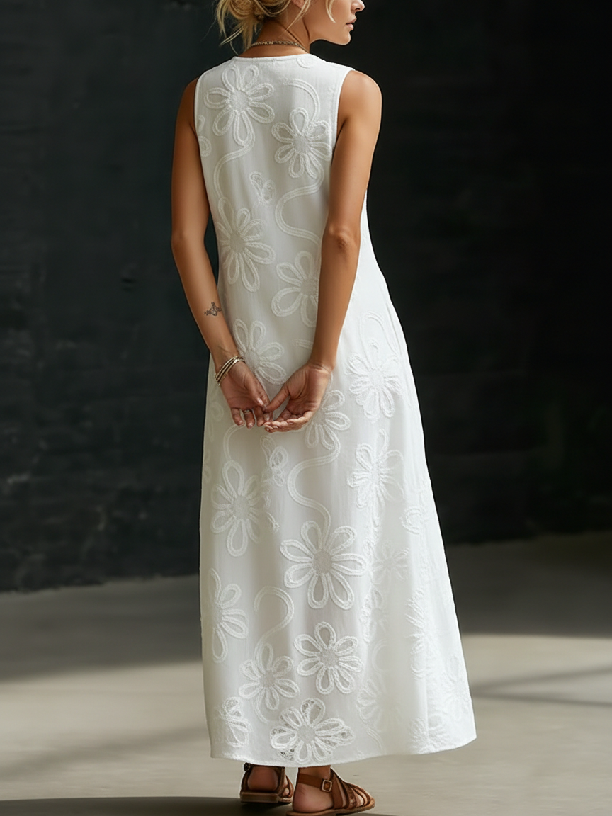 Zaraya — Floral Embroidered Boho Maxi Dress